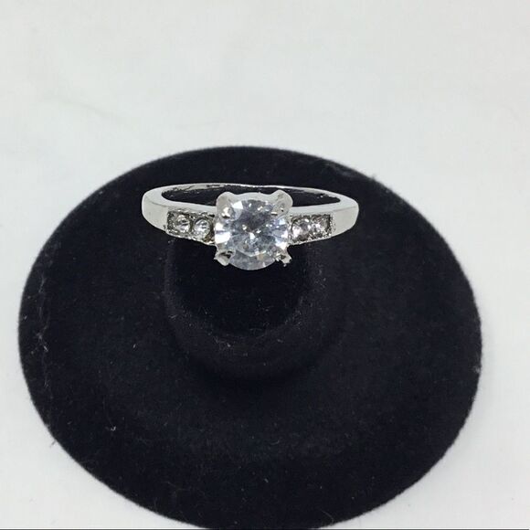 3/4 Carat Round Cut CZ 4-Prong Engagement Ring H15 - Picture 2 of 7